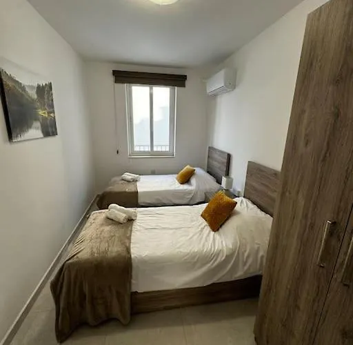 Starlight 2 Bedroom In * Gzira