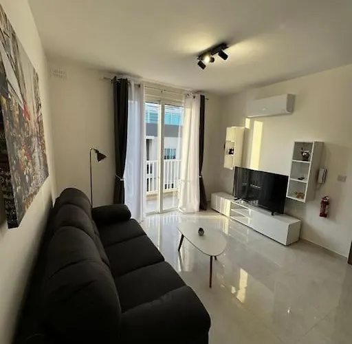 Starlight 2 Bedroom In Appartement Gzira