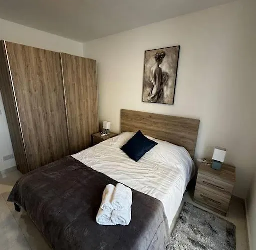 Starlight 2 Bedroom In *